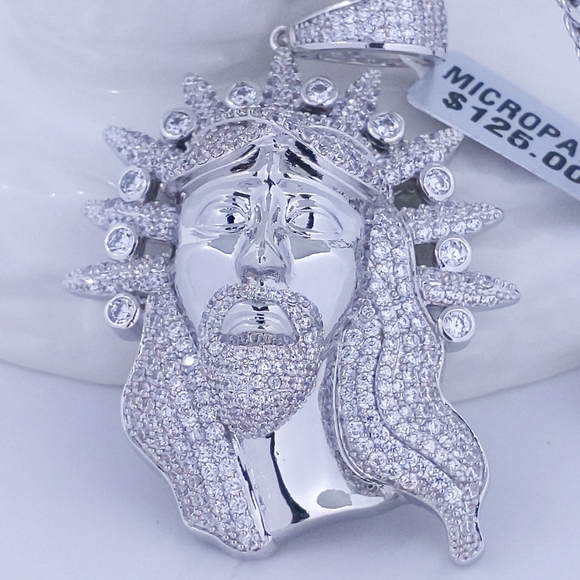 Other - 🧡 Icy Jesus Pendant